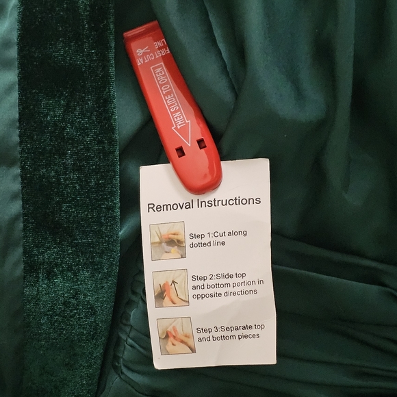 MAC DUGGAL Size 8 Long Sleeve Ruched Waist A-LINE Gown Dress - Picture 4 of 4